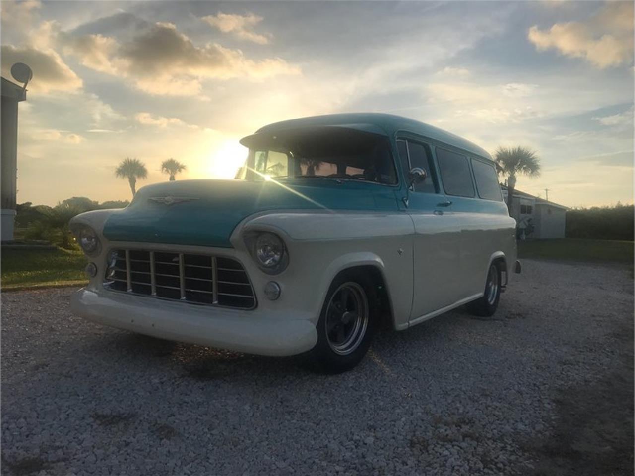 Chevrolet suburban 1950