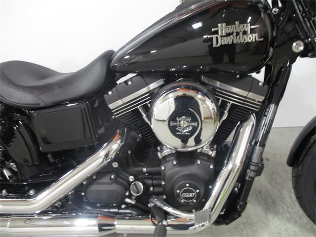 2017 Harley-Davidson® FXDB - Street Bob® (CC-1041314) for sale in Thiensville, Wisconsin