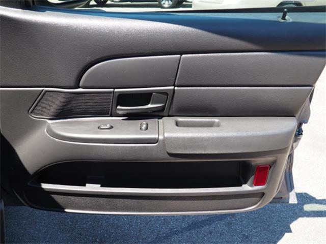 2006 Ford Crown Victoria (CC-1041445) for sale in Loveland, Ohio
