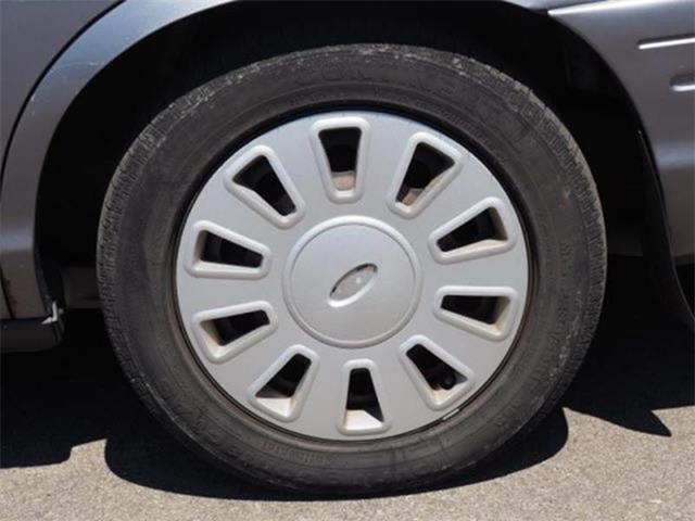 2006 Ford Crown Victoria (CC-1041445) for sale in Loveland, Ohio