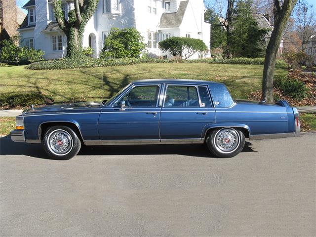 1989 Cadillac Brougham (CC-1045307) for sale in Shaker Heights, Ohio