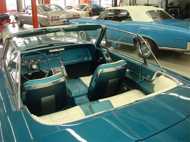 1966 Ford Thunderbird (CC-1040553) for sale in naperville, Illinois