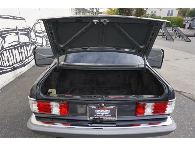 1988 Mercedes-Benz 560SEC (CC-1045559) for sale in Fairfield, California