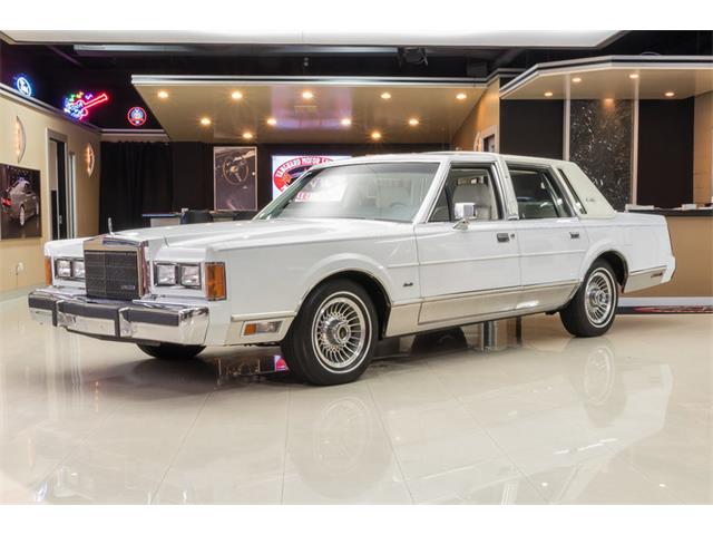 1989 Lincoln Town Car (CC-1046016) for sale in Plymouth, Michigan