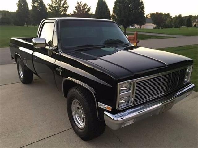 1982 Chevrolet C/K 20 (CC-1046036) for sale in Cadillac, Michigan