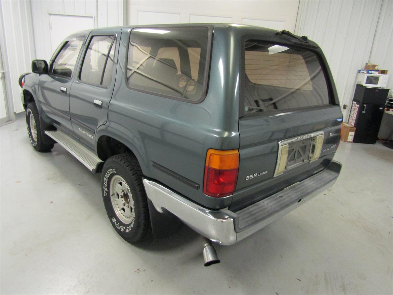 Toyota hilux surf 1991