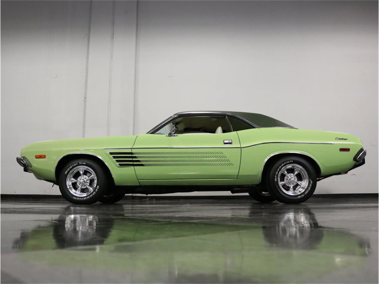 Dodge challenger 1973