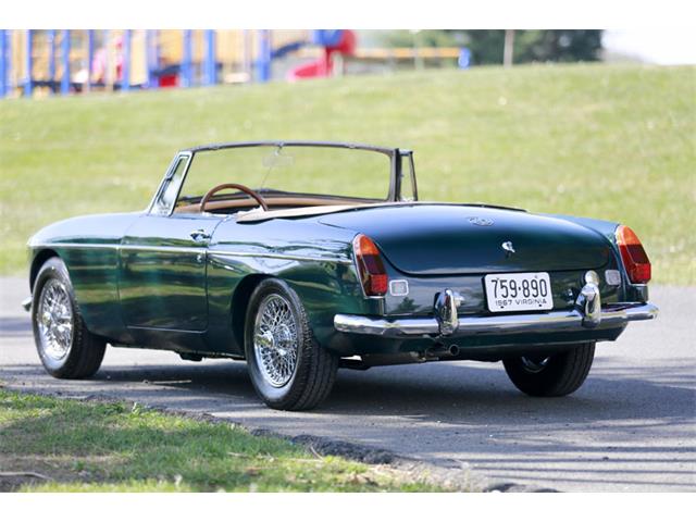 1967 MG MGB (CC-1048011) for sale in Waynesboro, Virginia