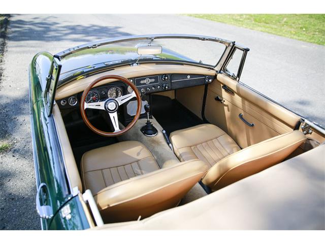 1967 MG MGB (CC-1048011) for sale in Waynesboro, Virginia