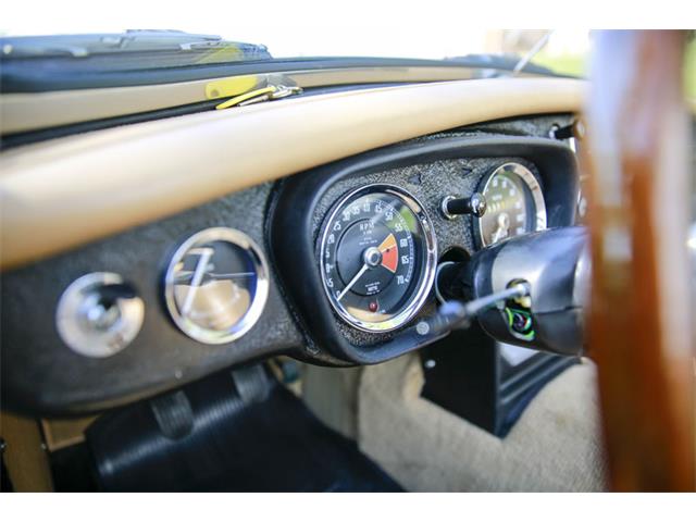1967 MG MGB (CC-1048011) for sale in Waynesboro, Virginia