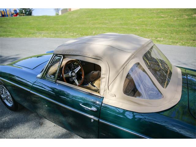 1967 MG MGB (CC-1048011) for sale in Waynesboro, Virginia