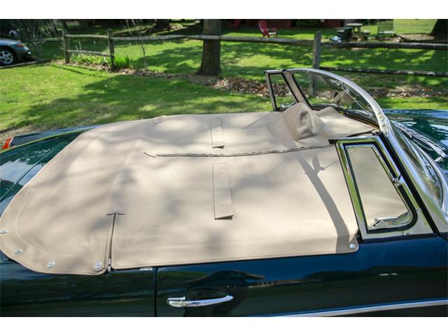 1967 MG MGB (CC-1048011) for sale in Waynesboro, Virginia
