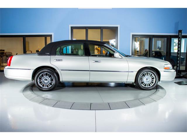 2008 Lincoln Town Car Signature Limited (CC-1049161) for sale in Palmetto, Florida