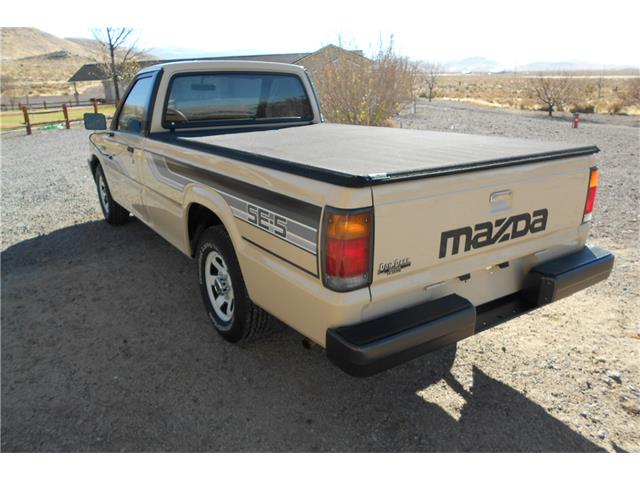 mazda b2200 bed cover