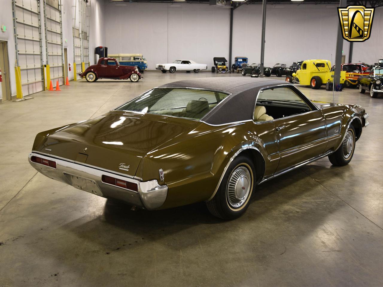 Oldsmobile toronado 1969