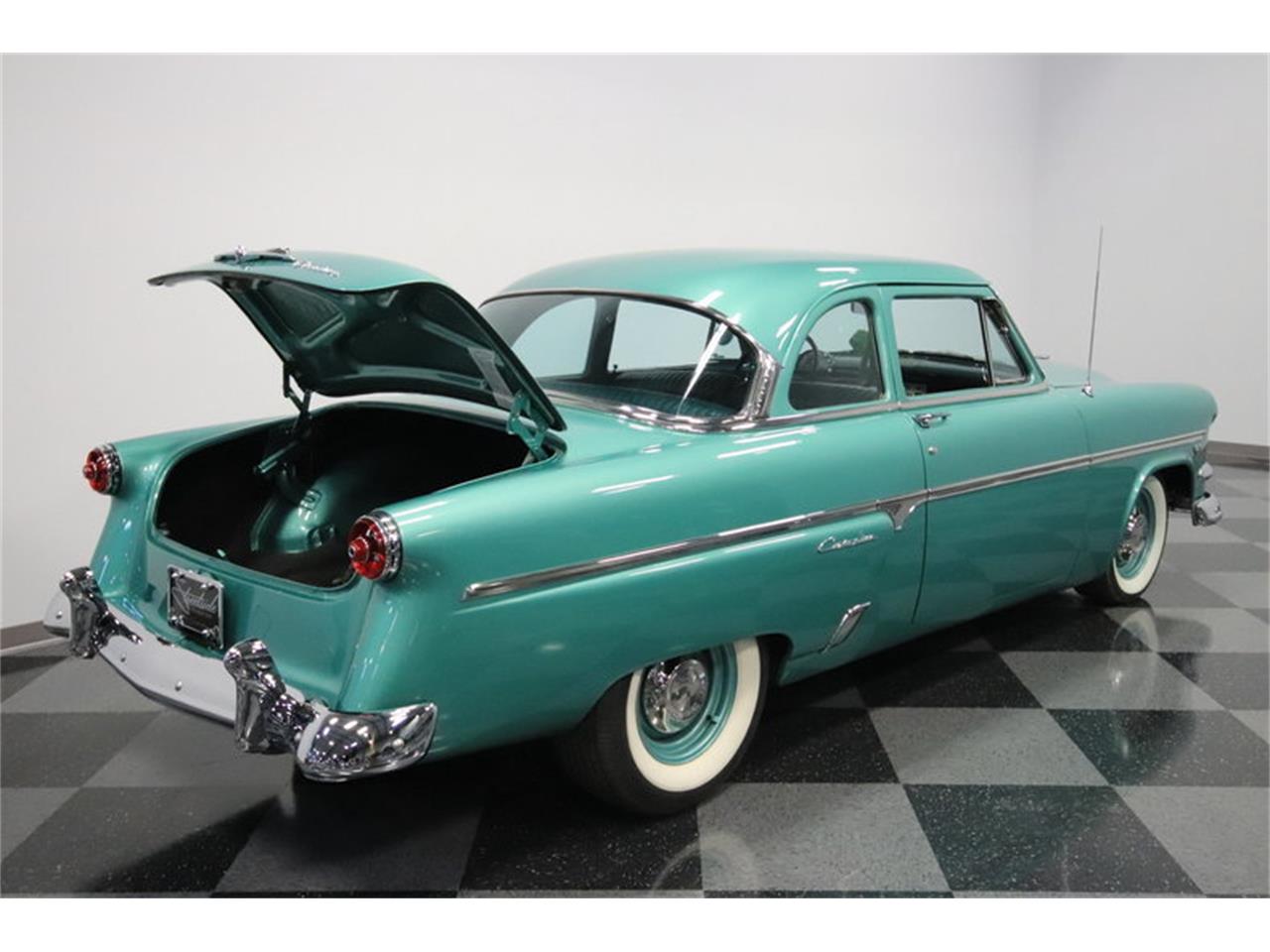 1954 Ford Customline for Sale | ClassicCars.com | CC-1051693