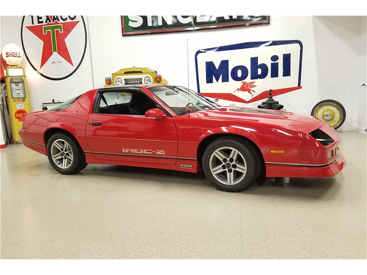 1986 Chevrolet Camaro IROC Z28 for Sale | ClassicCars.com | CC-1050032