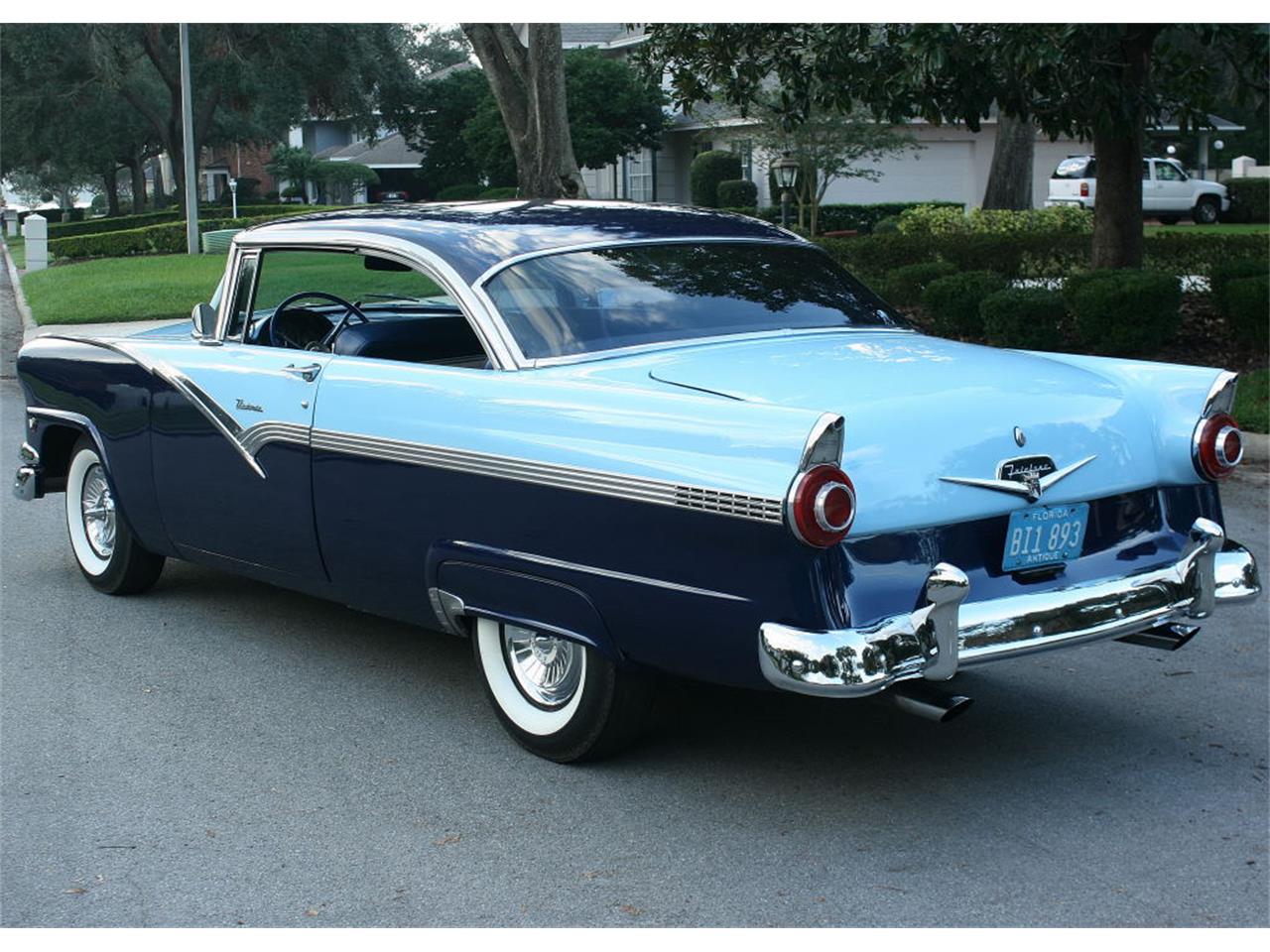 Ford victoria 1956