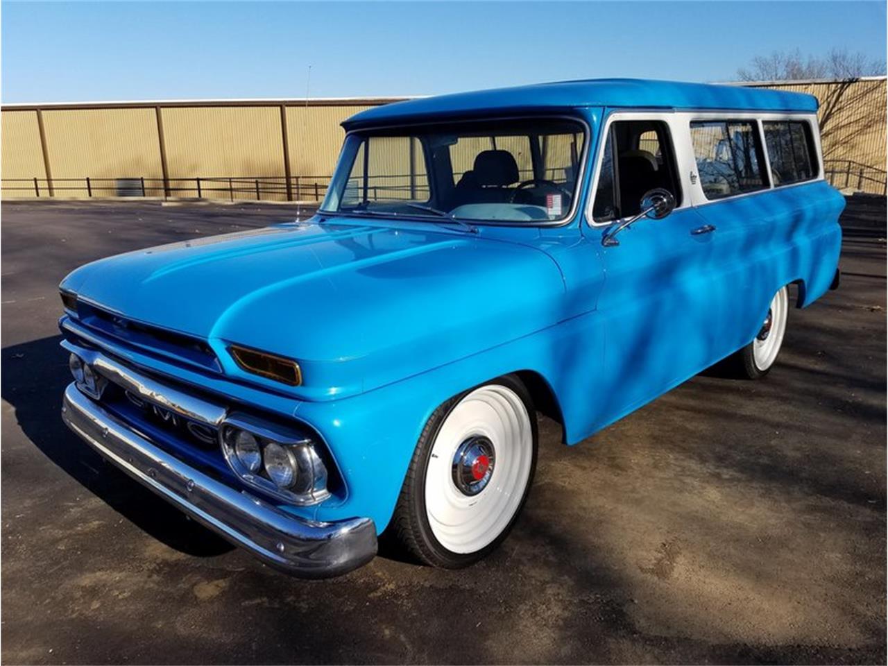 1964 GMC Suburban for Sale CC1055758