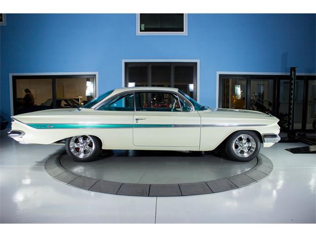 1961 Chevrolet Impala Bubble-Top (CC-1057361) for sale in Palmetto, Florida