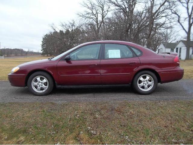 2006 Ford Taurus (CC-1059342) for sale in Saint Croix Falls, Wisconsin