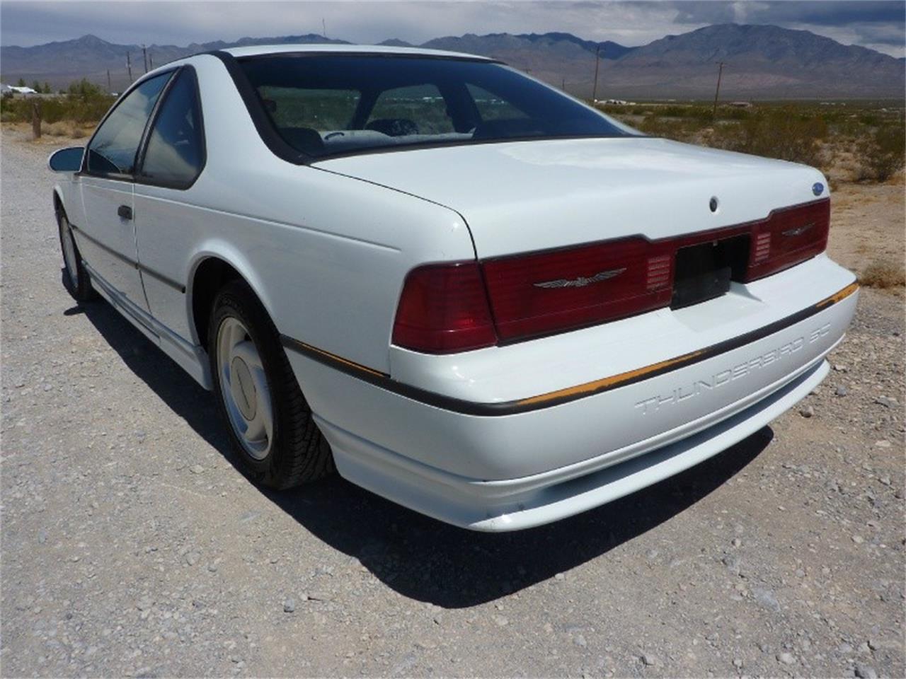 Ford thunderbird 1990