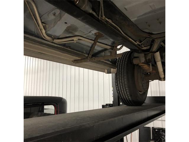 1990 Chevrolet Suburban (CC-1062628) for sale in Holland , Michigan