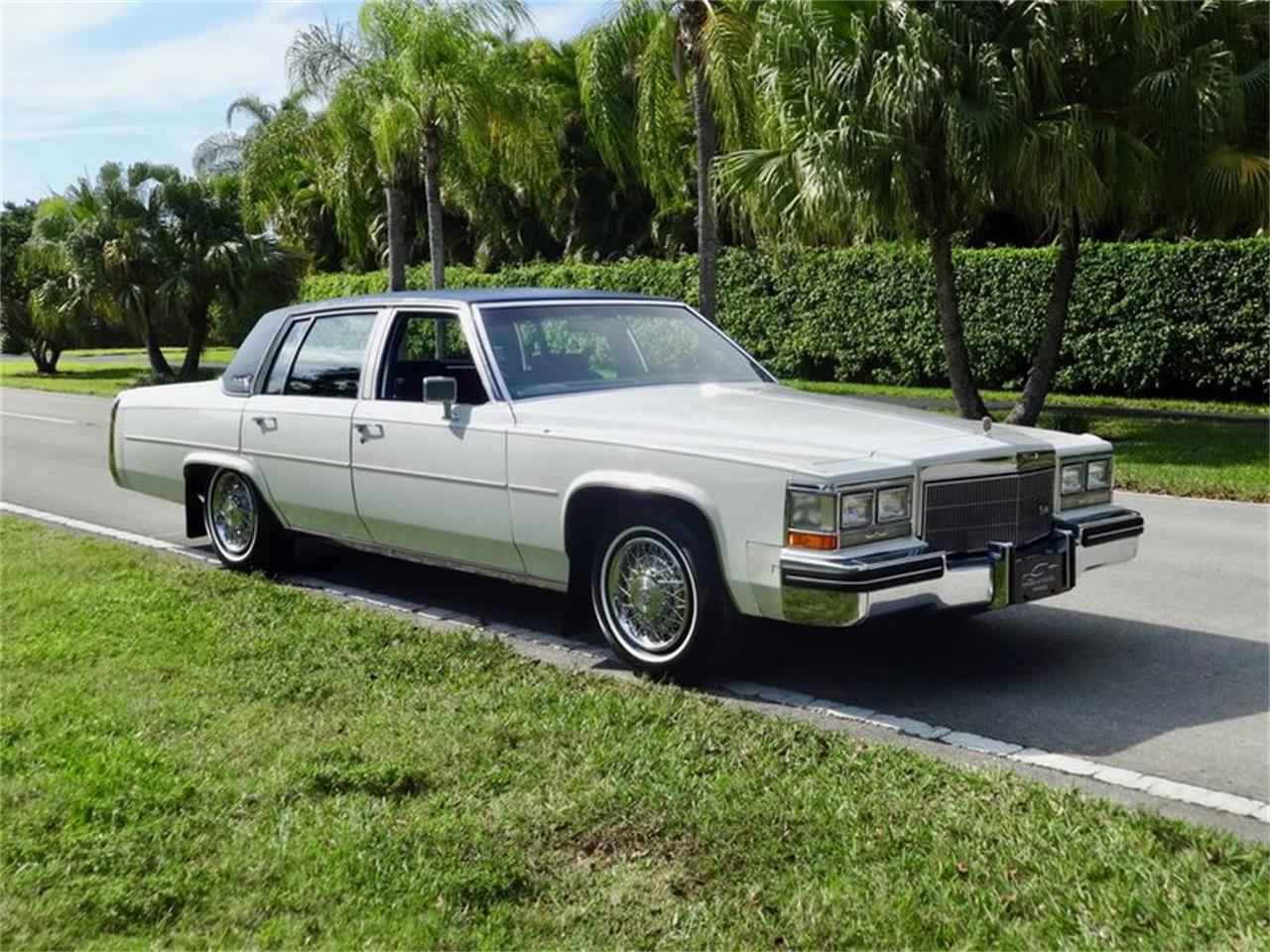 Cadillac deville 1984