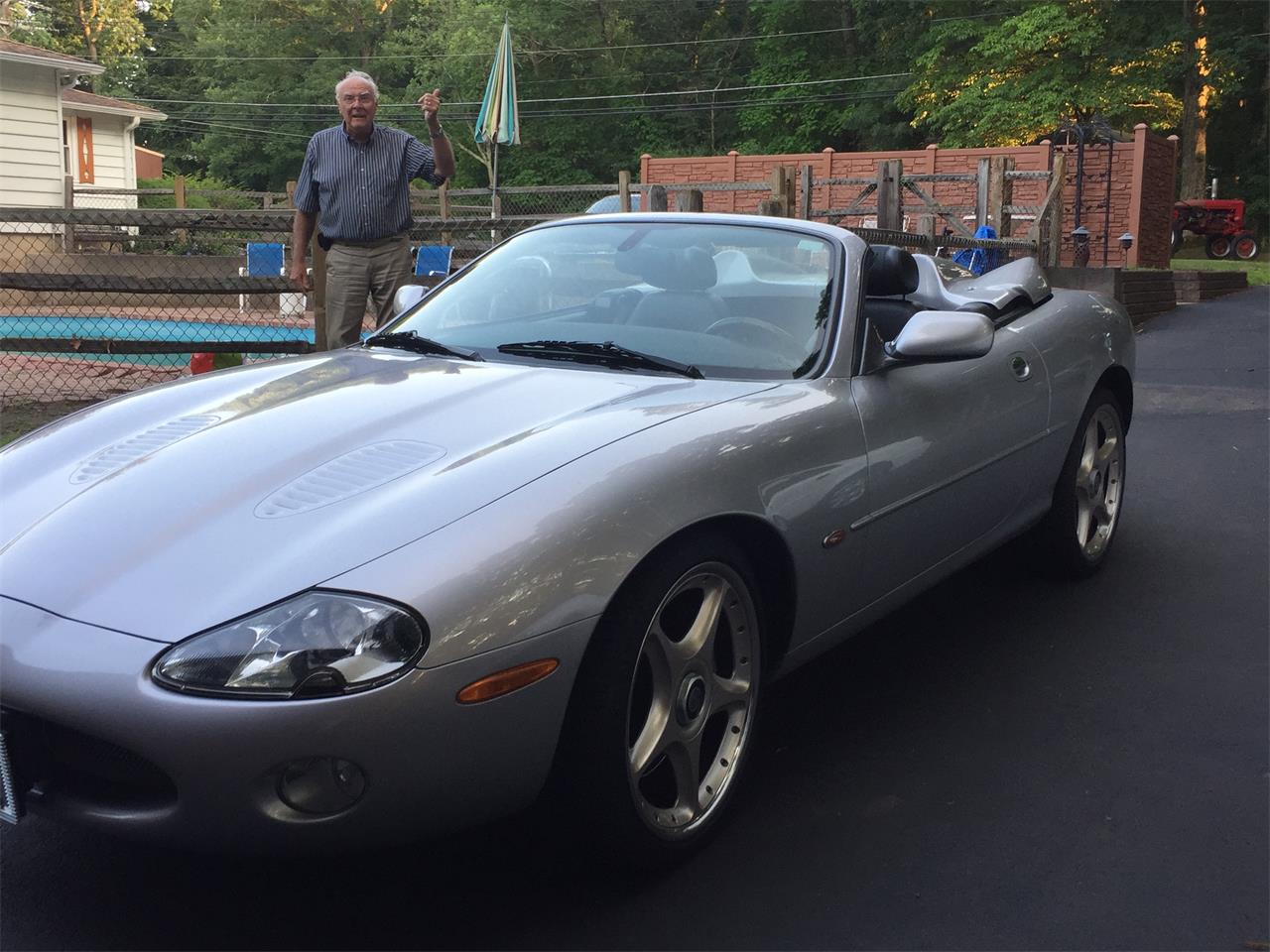 Jaguar xkr 2002