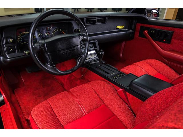 1990 Chevrolet Camaro IROC Z28 (CC-1066348) for sale in Plymouth, Michigan