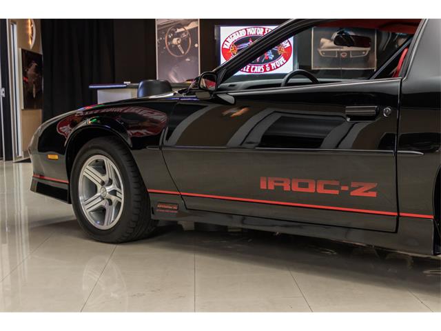1990 Chevrolet Camaro IROC Z28 (CC-1066348) for sale in Plymouth, Michigan