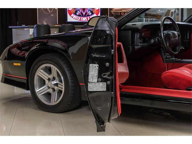 1990 Chevrolet Camaro IROC Z28 (CC-1066348) for sale in Plymouth, Michigan