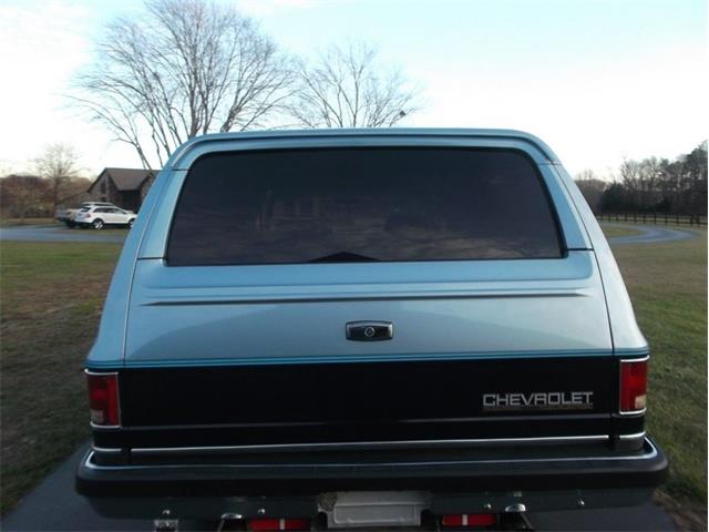 1989 Chevrolet Suburban (CC-1066615) for sale in Greensboro, North Carolina