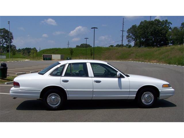 1997 Ford Crown Victoria (CC-1060758) for sale in Canton, Georgia