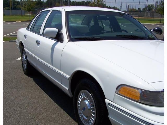 1997 Ford Crown Victoria (CC-1060758) for sale in Canton, Georgia