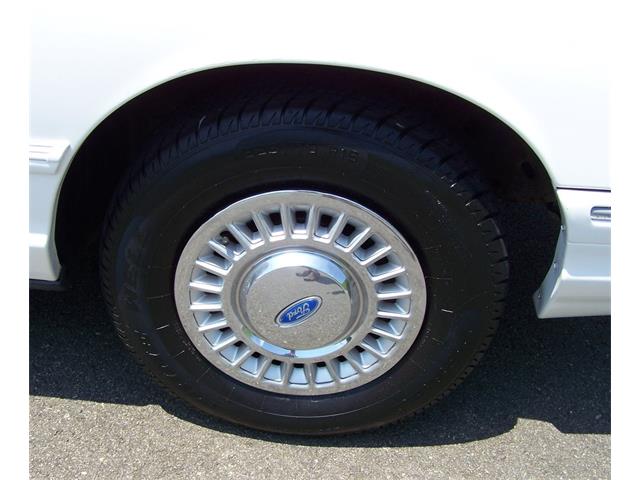 1997 Ford Crown Victoria (CC-1060758) for sale in Canton, Georgia