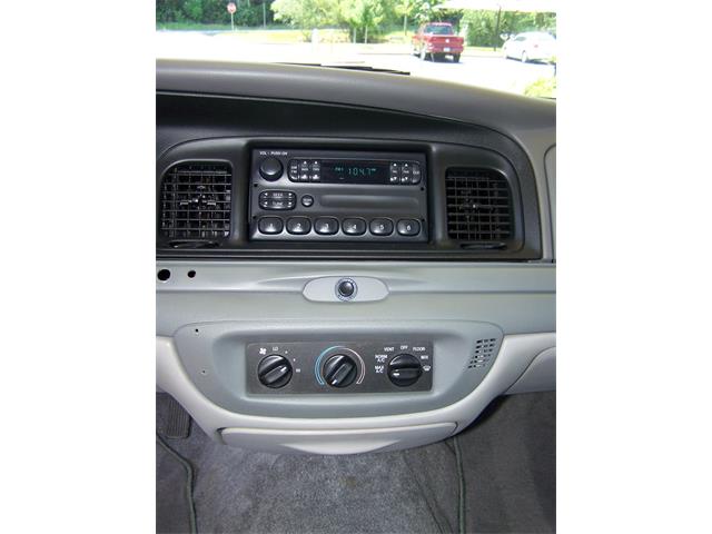 1997 Ford Crown Victoria (CC-1060758) for sale in Canton, Georgia