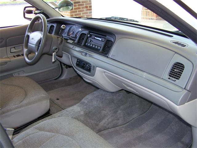 1997 Ford Crown Victoria (CC-1060758) for sale in Canton, Georgia