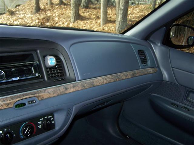 2000 Ford Crown Victoria (CC-1060759) for sale in Canton, Georgia