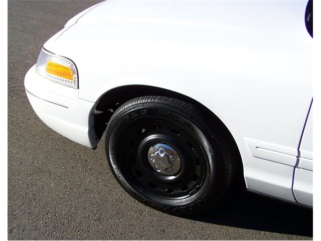 2003 Ford Crown Victoria (CC-1060762) for sale in Canton, Georgia