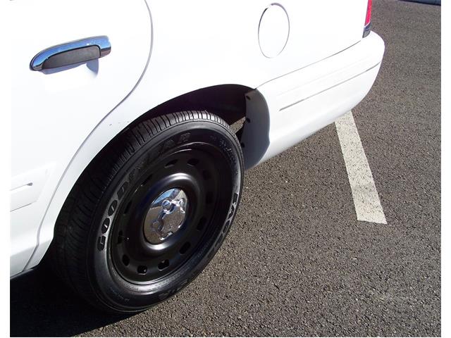 2003 Ford Crown Victoria (CC-1060762) for sale in Canton, Georgia
