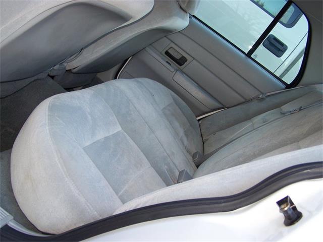 2003 Ford Crown Victoria (CC-1060762) for sale in Canton, Georgia