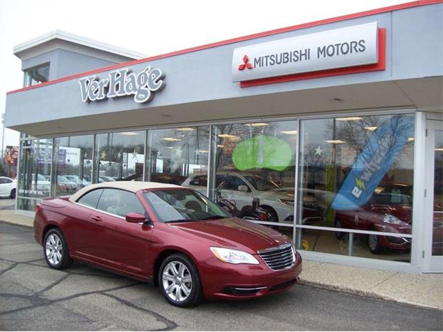 2011 Chrysler 200 (CC-1068559) for sale in Holland, Michigan