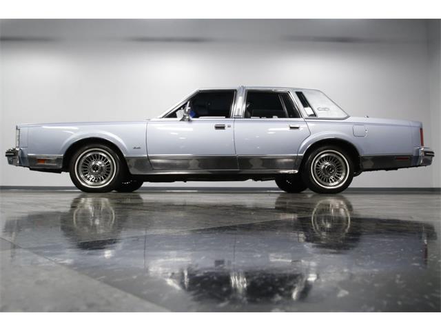 1984 Lincoln Town Car Signature Series (CC-1072506) for sale in Concord, North Carolina
