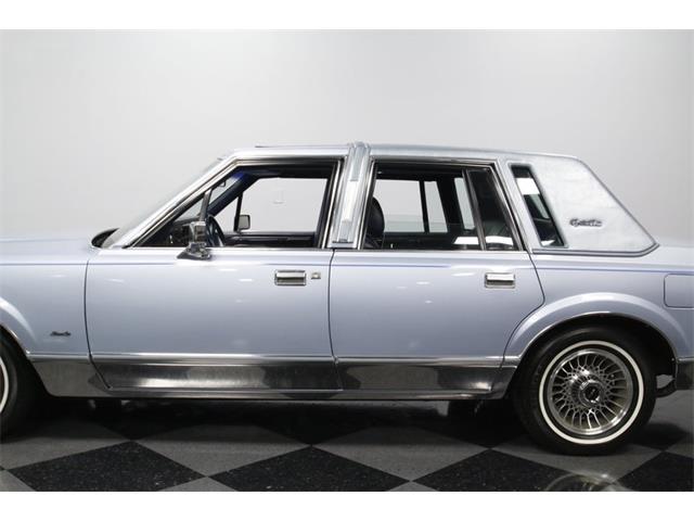 1984 Lincoln Town Car Signature Series (CC-1072506) for sale in Concord, North Carolina