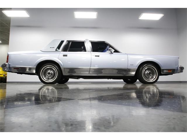 1984 Lincoln Town Car Signature Series (CC-1072506) for sale in Concord, North Carolina