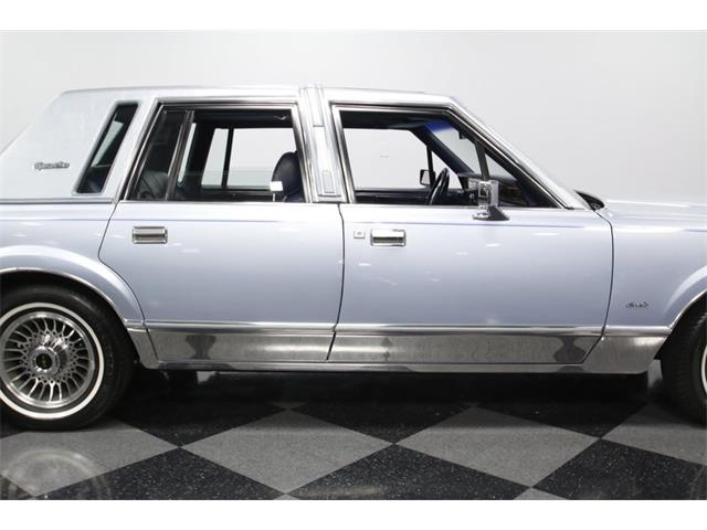 1984 Lincoln Town Car Signature Series (CC-1072506) for sale in Concord, North Carolina