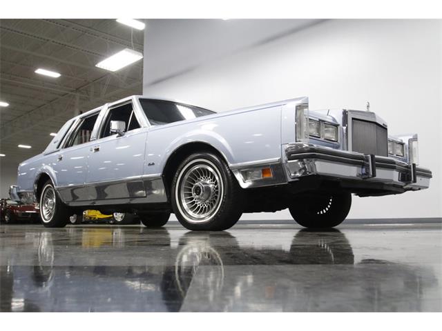 1984 Lincoln Town Car Signature Series (CC-1072506) for sale in Concord, North Carolina