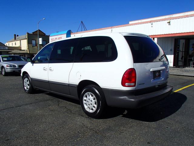 1998 Dodge Grand Caravan for Sale | ClassicCars.com | CC-1072543