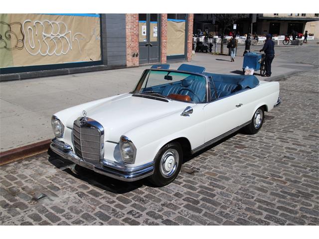 1967 Mercedes-Benz 250SE (CC-1070330) for sale in New York, New York